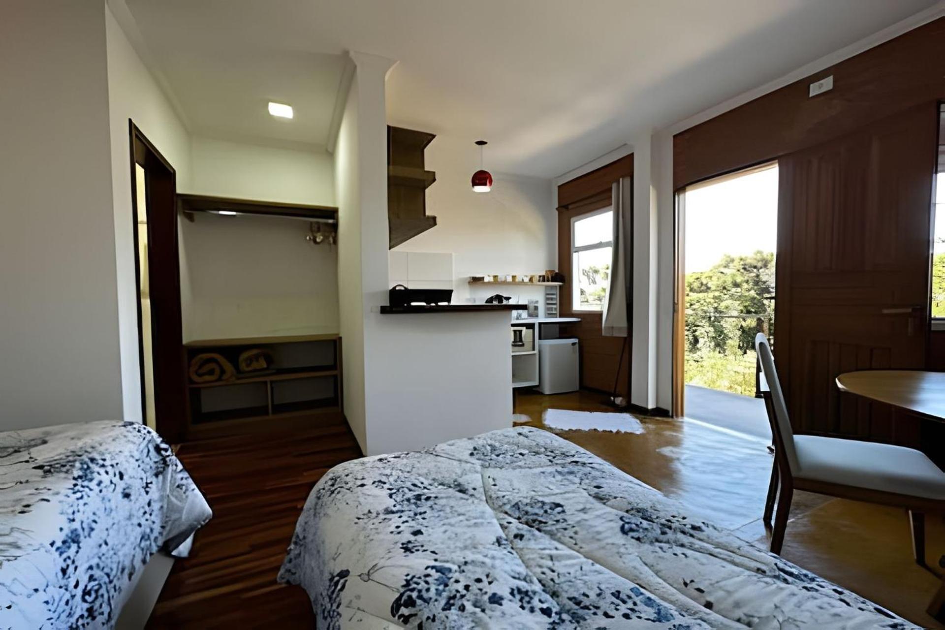 Suites Saint Louis - Conforto Do Lado Do Centro Turistico Campos do Jordão 外观 照片