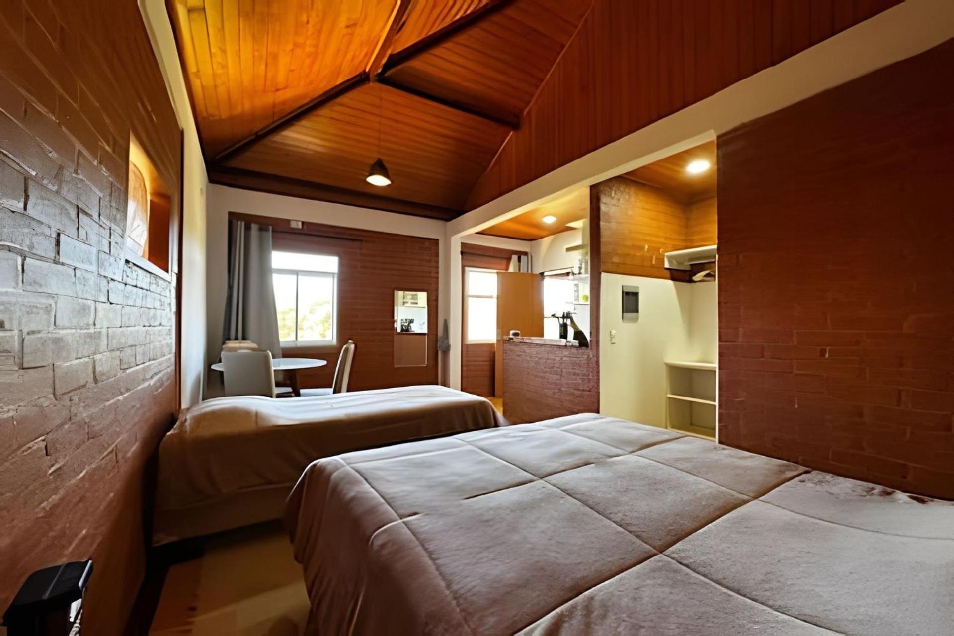 Suites Saint Louis - Conforto Do Lado Do Centro Turistico Campos do Jordão 外观 照片