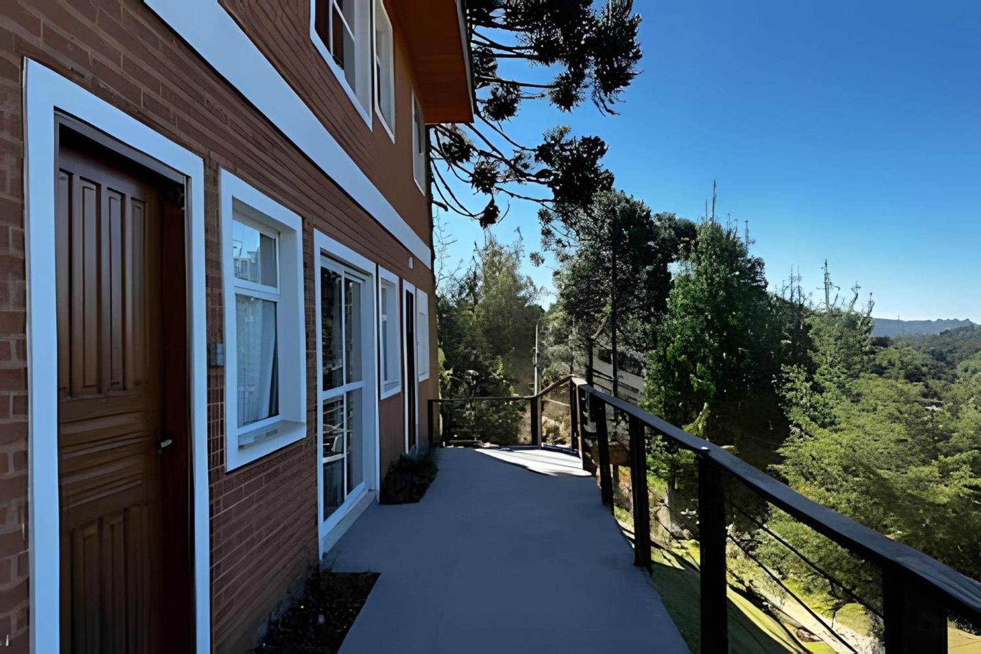 Suites Saint Louis - Conforto Do Lado Do Centro Turistico Campos do Jordão 外观 照片